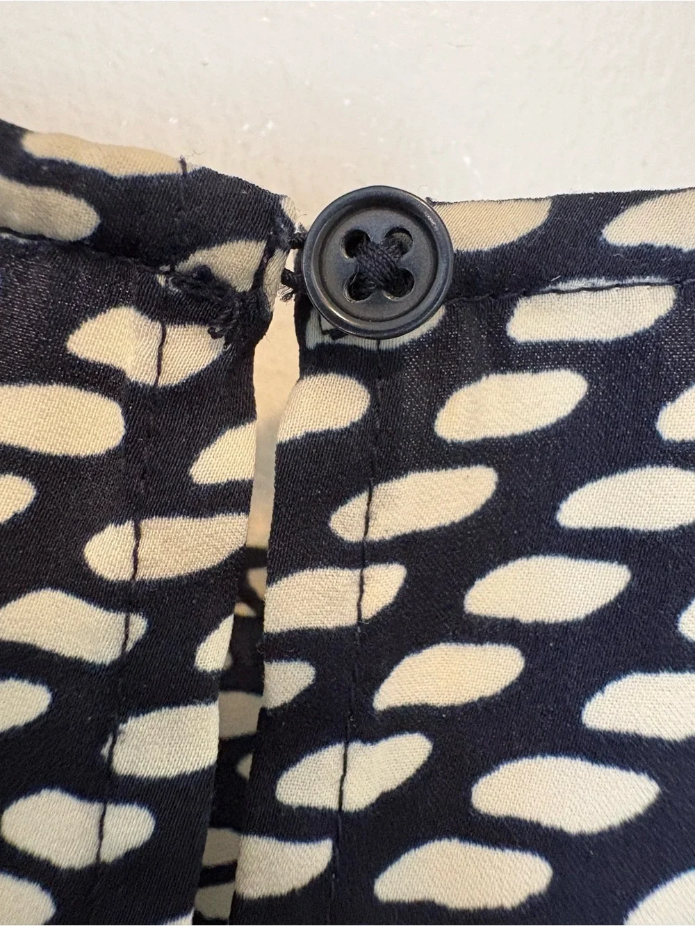 Banana Republic Black and White Geometric Short-Sleeve Top